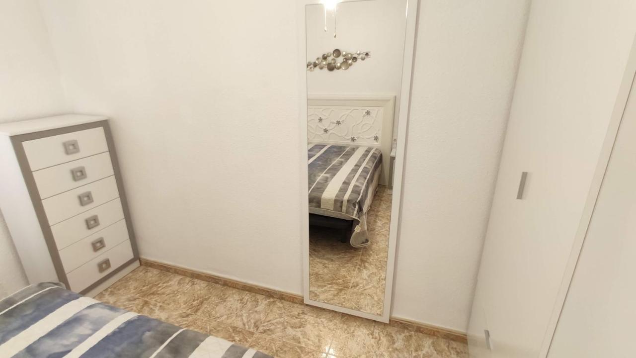 Ferienwohnung Beautiful Flat With Sea View And Sound Of The Surf Santa Pola Exterior foto