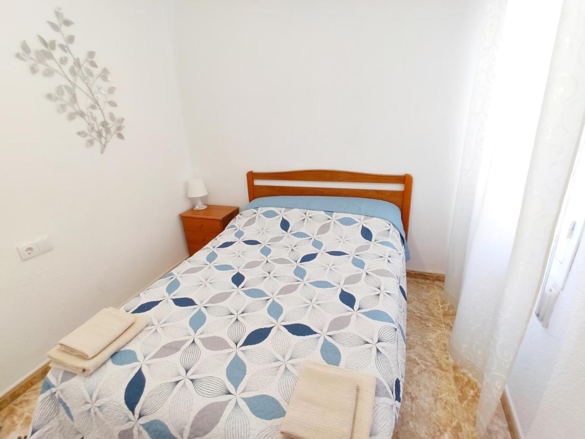 Ferienwohnung Beautiful Flat With Sea View And Sound Of The Surf Santa Pola Exterior foto