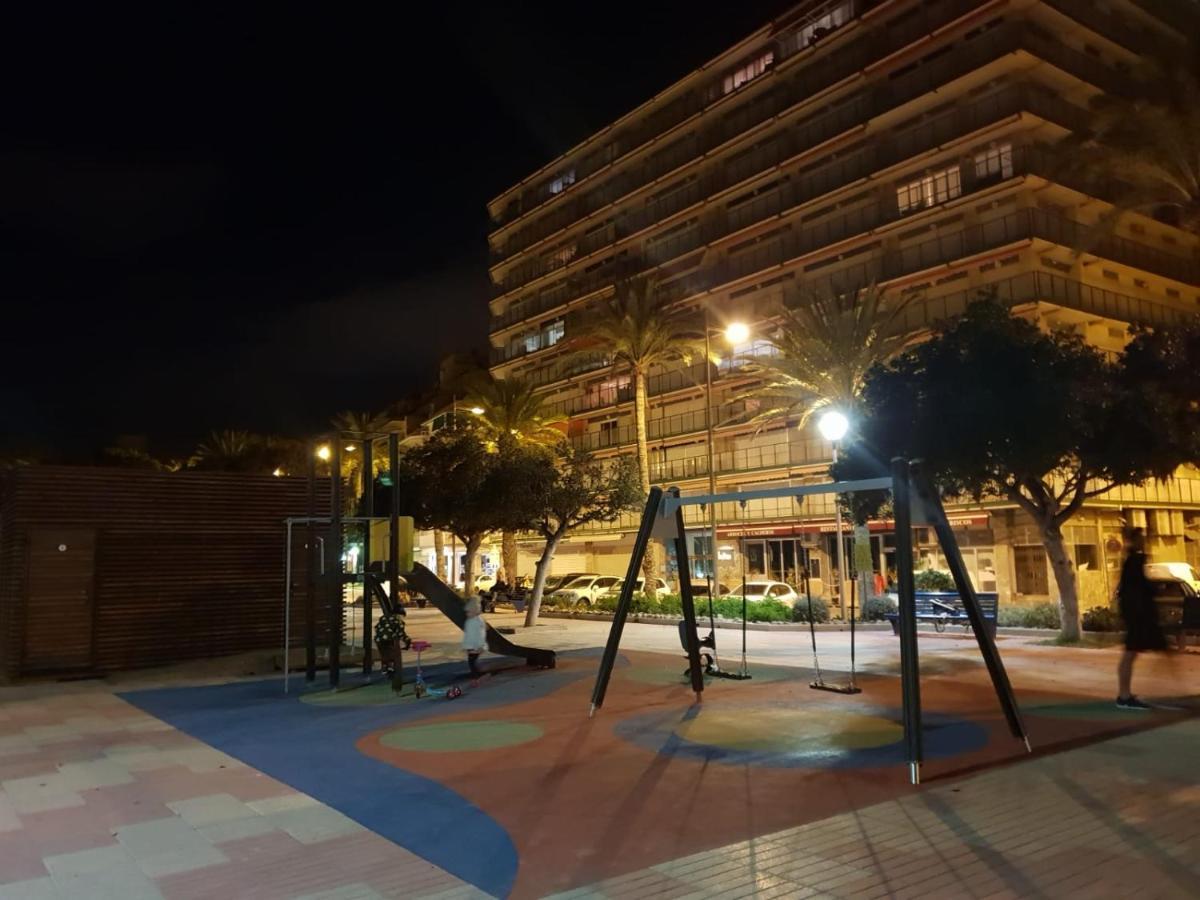 Ferienwohnung Beautiful Flat With Sea View And Sound Of The Surf Santa Pola Exterior foto