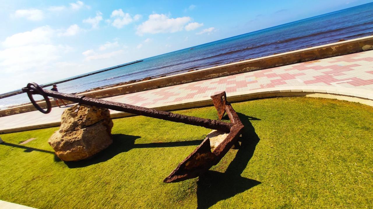 Ferienwohnung Beautiful Flat With Sea View And Sound Of The Surf Santa Pola Exterior foto